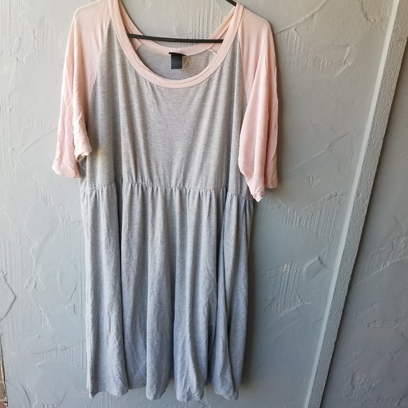 torrid Dresses & Skirts - TORRID colorblock dress